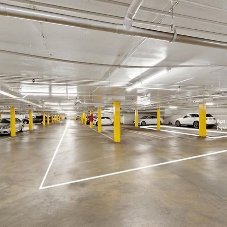Beverly Hills 2 Bed 2 Bath Penthouse With Den And Parking 414 Los Angeles Extérieur photo