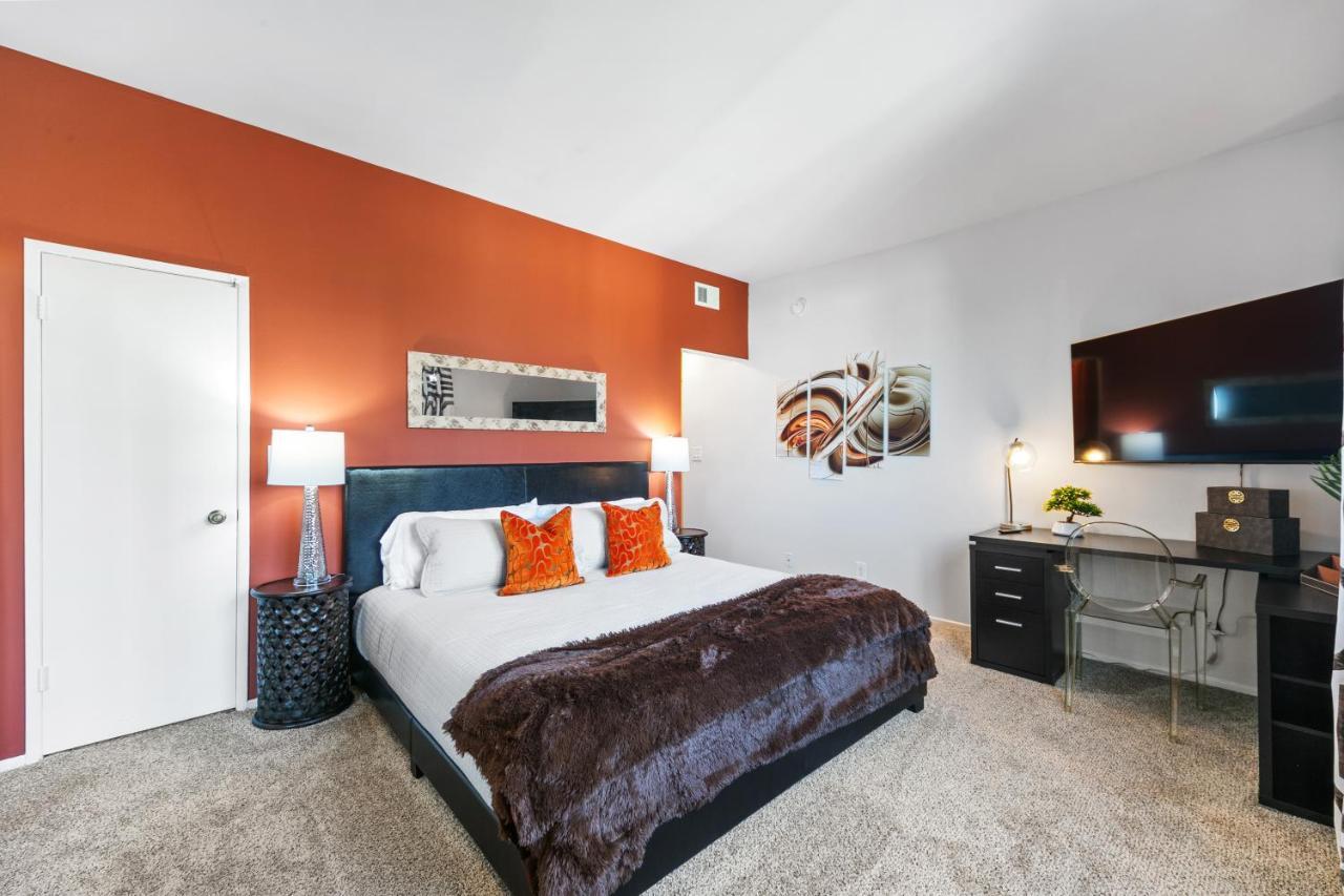 Beverly Hills 2 Bed 2 Bath Penthouse With Den And Parking 414 Los Angeles Extérieur photo